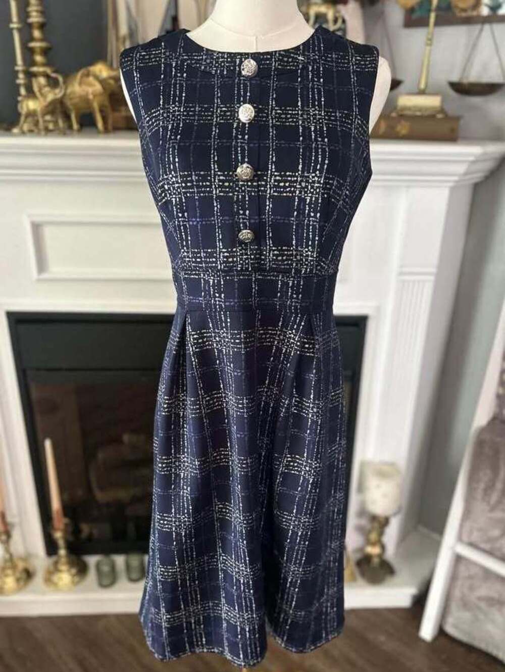 Enfocus Studio Navy Blue Sleeveless Plaid Dress with Decorative Buttons Size 4